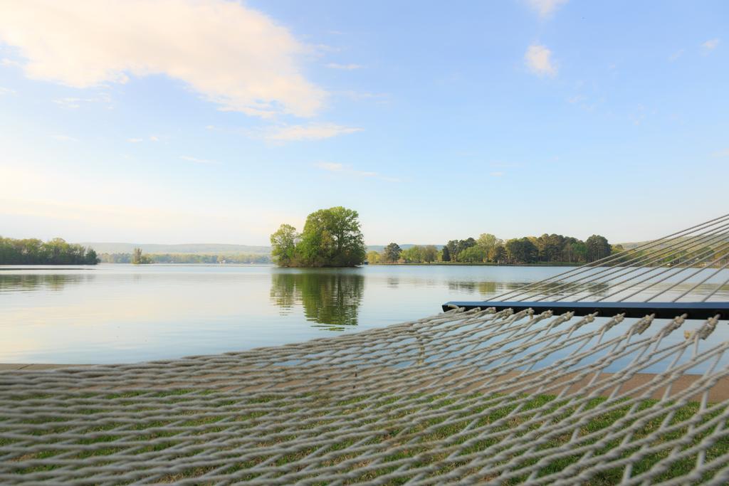 Lookout Point Lakeside Inn ฮอตสปริงส์ ภายนอก รูปภาพ